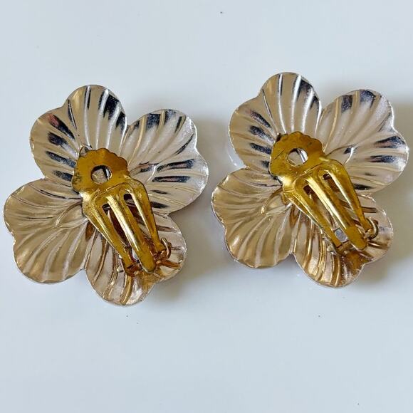 Vintage 1980s Flower Clip On Earrings Pink - Picture 5 of 9